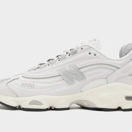 New Balance 1000