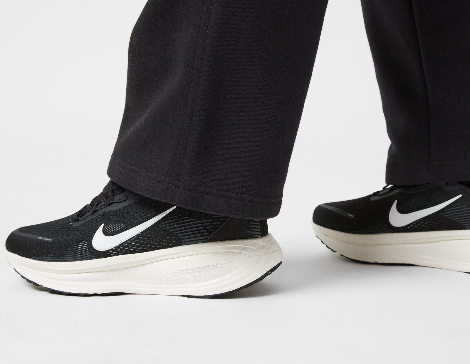 Nike Vomero 18 - Imagen 2