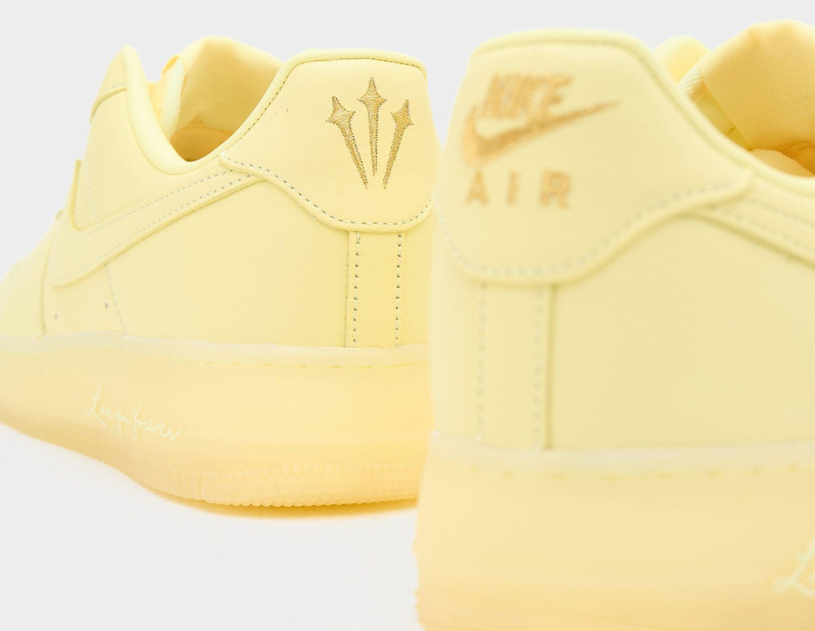 Nike x NOCTA Air Force 1 Low 'Certified Lover Boy' - Imagen 4