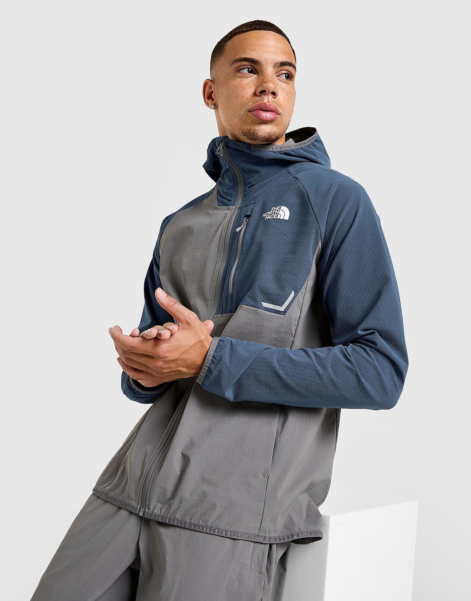 The North Face Chaqueta Performance Woven, Gris