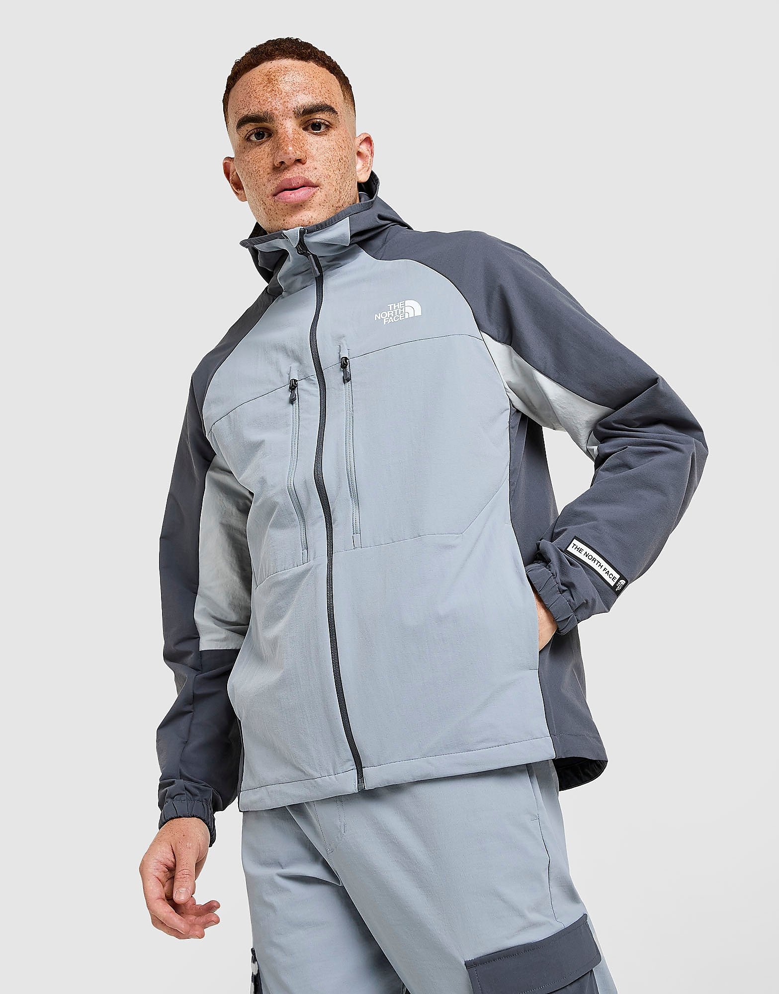 The North Face Chaqueta Trishull, Gris