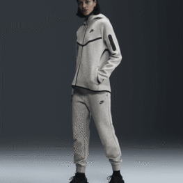 Nike Sportswear Tech Fleece Jogger de talle medio – Mujer