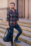 Cómo usar camisas de cuadros en looks casuales
